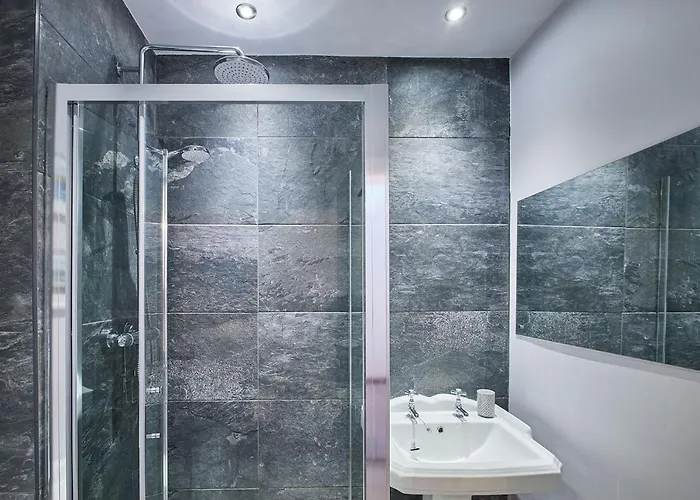 Holiday home Host & - Allium House Whitby